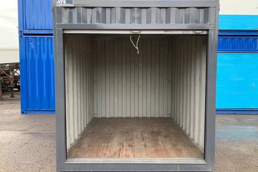 10’ shipping container
